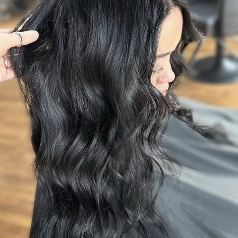 Glossy jet black waves